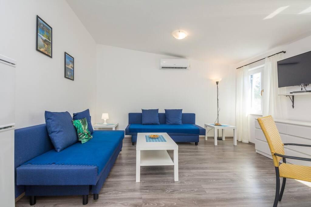 Family Patio Vir Apartman Kültér fotó